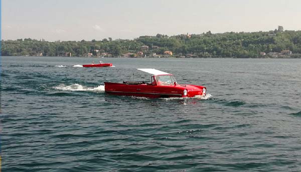 Ferragosto sul Lago di Garda - Macchine d'epoca in acqua